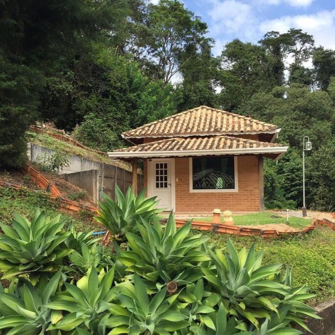 Recanto Dos Beija Flores, Chale Lantana B Monte Alegre do Sul Εξωτερικό φωτογραφία
