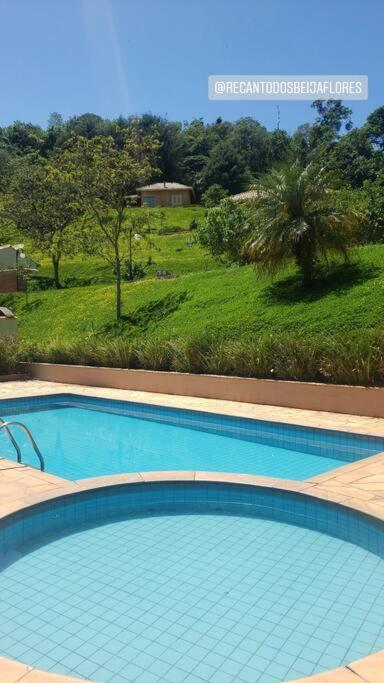 Recanto Dos Beija Flores, Chale Lantana B Monte Alegre do Sul Εξωτερικό φωτογραφία